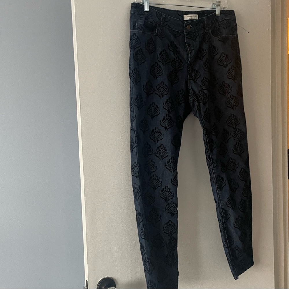Beautifully detailed jeans